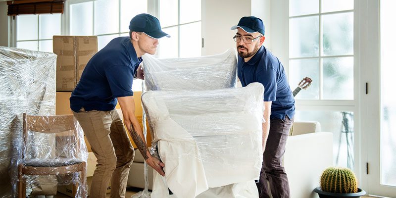 3 Benefits of Hiring Long-Distance Movers